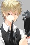  adjusting_clothes adjusting_gloves ane_(artist) bad_id bad_pixiv_id biting blonde_hair durarara!! glove_in_mouth gloves heiwajima_shizuo male_focus mouth_hold solo yellow_eyes 