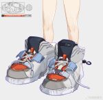  1other ambiguous_gender bare_legs chinese_commentary commentary_request english_text feet_only grey_background grey_footwear highres knees logo shoelaces shoes simple_background sneakers solo splatoon_(series) watermark weibo_logo weibo_username yize_qingri 