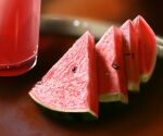  blurry blurry_background drink food food_focus fruit original th6313 watermelon watermelon_slice 