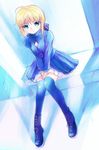  ahoge artoria_pendragon_(all) between_legs blonde_hair blue_eyes blue_legwear blue_skirt boots cross-laced_footwear fate/stay_night fate_(series) hair_ribbon hand_between_legs lace-up_boots osamu ribbon saber sitting skirt smile solo thighhighs zettai_ryouiki 