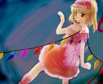  blonde_hair dress flandre_scarlet from_behind grin hat looking_back one_side_up red_eyes ruku_(alicecreation) short_hair smile solo touhou wings 