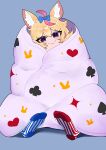  1girl :&gt; absurdres animal_ears asymmetrical_legwear blanket blonde_hair blue_background blue_bow blue_socks bow closed_mouth fox_ears fox_girl full_body hair_bow highres hololive looking_at_viewer mismatched_legwear multicolored_hair omaru_polka pink_hair purple_eyes red_socks simple_background sitting smile socks solo streaked_hair striped_clothes striped_socks vertical-striped_clothes vertical-striped_socks virtual_youtuber wrapped_in_blanket yuuppi 