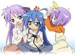  ahoge game_console hiiragi_kagami hiiragi_tsukasa ixy izumi_konata lucky_star mole mole_under_eye multiple_girls playing_games playstation_2 purple_hair siblings sisters twins video_game 