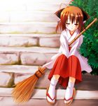  ahoge animal_ears bamboo_broom broom cat_ears hakama japanese_clothes long_sleeves miko original otoki_raku red_hakama resized sitting sleepy solo tabi zouri 