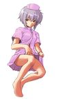  bangs barefoot cea_se nagato_yuki nurse short_hair solo suzumiya_haruhi_no_yuuutsu undressing 