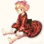  alternate_costume barefoot blonde_hair bloomers bow feet hina_ichigo japanese_clothes long_sleeves pink_bow pomo_rosso rozen_maiden solo underwear white_bloomers 