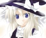  black_hat blonde_hair blue_eyes bow closed_mouth face hat kirisame_marisa long_hair minase_(dragon_panda) shirt simple_background smile solo touhou upper_body vest white_background white_bow white_shirt witch_hat 