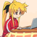  artist_request blonde_hair computer fate_testarossa kotatsu laptop long_hair long_sleeves lowres lyrical_nanoha mahou_shoujo_lyrical_nanoha oekaki solo table 