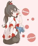  bad_id bad_pixiv_id black_hair blue_legwear brown_eyes food fruit hair_bobbles hair_ornament ichinose_(ktmnn) k-on! listen!! long_hair looking_back nakano_azusa pantyhose polka_dot side_ponytail solo strawberry 