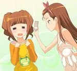  =_= a1 blush brown_eyes brown_hair camisole hairband idolmaster idolmaster_(classic) k-on! long_hair minase_iori money money_slap multiple_girls orange_hair parody raglan_sleeves slapping takatsuki_yayoi twintails 