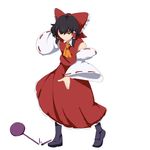  ascot black_hair bow brown_eyes detached_sleeves hair_bow hakurei_reimu solo throwing touhou umakatsuhai 