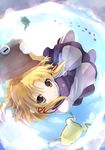  absurdres blonde_hair bubble frog highres kazami_fukashido moriya_suwako short_hair sleeves_past_wrists solo thighhighs touhou underwater upside-down white_legwear yellow_eyes 