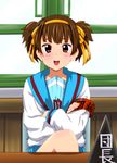  brown_eyes brown_hair cosplay crossed_arms diesel-turbo hair_ribbon k-on! kita_high_school_uniform ribbon school_uniform serafuku short_hair short_twintails solo suzuki_jun suzumiya_haruhi suzumiya_haruhi_(cosplay) suzumiya_haruhi_no_yuuutsu twintails 