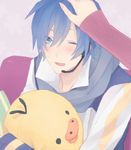  akiyoshi_(tama-pete) bad_id bad_pixiv_id blue_hair blue_scarf blush kaito male_focus scarf smile solo vocaloid wince 