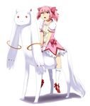  :3 alpaca bow gloves hair_bow highres kaname_madoka kneehighs kyubey mahou_shoujo_madoka_magica pink_eyes pink_hair red_eyes short_hair short_twintails skirt twintails umakatsuhai 