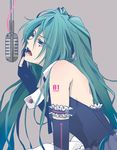  aqua_eyes aqua_hair bad_id bad_pixiv_id date_(toybox) elbow_gloves fingerless_gloves gloves hatsune_miku long_hair microphone music open_mouth singing solo studio_microphone twintails vocaloid 