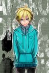  aqua_eyes bad_id bad_pixiv_id blonde_hair highres hood hooded_jacket jacket kagamine_len male_focus smile solo tcb vocaloid 