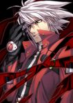  ahoge angry belt black_gloves blazblue coat gloves green_eyes heterochromia male_focus messy_hair neko_neko_neko ragna_the_bloodedge red_eyes solo white_hair 