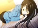  angry black_hair bokura_wa_piacere casual game_cg lying moo_do_dan skirt solo takano_kotoko yellow_eyes 