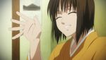  animated_gif black_hair eyes_closed hand kara_no_kyoukai kimono ryougi_shiki short_hair smile wave 