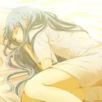  bad_id bad_pixiv_id closed_eyes index legs long_hair lying sani_(nmk_sunny) shirt silver_hair sleeping solo to_aru_majutsu_no_index 