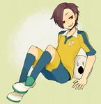  bad_id bad_pixiv_id ball brown_eyes inazuma_eleven_(series) inazuma_eleven_go l_hakase lightning_bolt male_focus minamisawa_atsushi multicolored multicolored_eyes open_mouth purple_hair raimon raimon_soccer_uniform soccer_ball soccer_uniform solo sportswear yellow_eyes 