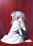  bow cake capelet food food_on_face fujishiro_touma hair_bow half_updo heart looking_back melty_blood plate pointy_ears red_eyes silver_hair sitting slit_pupils solo spoon tsukihime white_len 