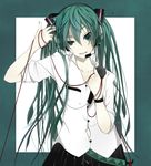  bad_id bad_pixiv_id green_eyes green_hair hatsune_miku head_tilt headset long_hair microphone ogipote solo twintails vocaloid 