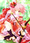  aiming alternate_costume arrow bad_id bad_pixiv_id bow_(weapon) drawing_bow floral_print flower hair_flower hair_ornament highres holding holding_arrow holding_bow_(weapon) holding_weapon japanese_clothes kaname_madoka mahou_shoujo_madoka_magica one_eye_closed outstretched_arm pink_eyes pink_hair sandals solo twintails weapon yuiyuimoe 