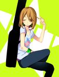  brown_eyes brown_hair casual crossed_legs guitar_case hirasawa_yui instrument_case k-on! listen!! one_eye_closed short_hair sitting solo wristband yugaa 