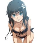  aqua_eyes bikini black_hair breasts cleavage flower front-tie_top green_eyes grin hair_flower hair_ornament hairu leaning_forward long_hair lowres medium_breasts navel saten_ruiko side-tie_bikini simple_background smile solo swimsuit thigh_gap to_aru_kagaku_no_railgun to_aru_majutsu_no_index white_background 