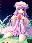  animal_ears blush book bow cat_ears cat_tail clover crescent fang hair_bow hat highres kemonomimi_mode long_hair looking_at_viewer open_book open_mouth patchouli_knowledge paw_pose purple_eyes purple_hair shiramori_yuse sitting solo tail touhou very_long_hair wariza 