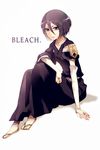  black_eyes black_hair bleach bridal_gauntlets elbow_gloves gloves japanese_clothes kuchiki_rukia sandals short_hair sitting solo souno_kazuki 