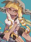  1girl agent_3_(splatoon_3) aqua_background bike_shorts black_shorts blonde_hair bow_(weapon) braid braided_sidelock breasts closed_mouth commentary eyebrow_cut fang grey_hood highres holding holding_bow_(weapon) holding_weapon ink_tank_(splatoon) inkling_girl inkling_player_character long_hair medium_breasts midriff navel pointy_ears shorts simple_background single_braid smile solo splatoon_(series) splatoon_3 tentacle_hair torn tri-stringer_(splatoon) v-shaped_eyebrows weapon yellow_eyes yksb_inc6 