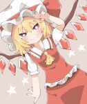  1girl bad_id bad_pixiv_id blonde_hair bright_pupils closed_mouth crystal_wings dutch_angle fang flandre_scarlet grey_background hat hat_ribbon highres looking_at_viewer mob_cap red_eyes red_ribbon red_skirt red_vest reo_(pixiv67670269) ribbon short_sleeves skirt smile solo star_(symbol) touhou vest w white_hat white_pupils 