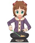  a1 amami_haruka blush bow brown_hair child cooking food frying_pan green_eyes hair_bow highres idolmaster idolmaster_(classic) short_hair simple_background solo spatula stove younger 