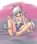  1girl 2000s_(style) alternate_costume barefoot blue_shorts blush bow breasts chest_sarashi closed_mouth commentary_request elehime frown fujiwara_no_mokou full_body grey_hair hair_bow highres long_hair looking_at_viewer navel one_eye_closed open_fly red_eyes sarashi shorts sitting small_breasts soles solo touhou v-shaped_eyebrows very_long_hair white_bow 