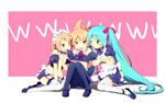  2girls aqua_eyes aqua_hair bad_id bad_pixiv_id blonde_hair blue_eyes crossdressing fang hatsune_miku kagamine_len kagamine_rin long_hair multiple_girls otoko_no_ko ousaka_nozomi pantyhose short_hair skirt thighhighs very_long_hair vocaloid 