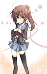  brown_eyes brown_hair cardigan genderswap genderswap_(mtf) kita_high_school_uniform kyonko long_hair ponytail sakura-no school_uniform serafuku solo suzumiya_haruhi_no_yuuutsu thighhighs 