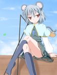  animal_ears basket black_legwear capelet crossed_legs grey_hair jewelry kirino_souya kneehighs legs mouse mouse_ears mouse_tail nazrin pendant red_eyes short_hair sitting socks solo tail touhou ufo 