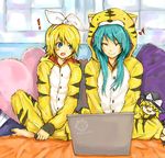  animal_costume animal_print aqua_hair bad_id bad_pixiv_id blonde_hair computer costume hair_ribbon hakurei_reimu hatsune_miku hood hoodie ishikou kagamine_rin kirisame_marisa laptop long_hair multiple_girls musical_note niconico ribbon siblings sitting tiger_costume tiger_print touhou twins vocaloid yukkuri_shiteitte_ne 