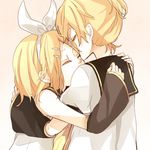  1girl blonde_hair bow brother_and_sister couple duplicate hair_ornament hairpin hetero hug kagamine_len kagamine_rin siblings tama_(songe) twins vocaloid 