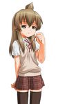  :&lt; ahoge brown_eyes brown_hair long_hair minami-ke minami_chiaki solo thighhighs umekichi zettai_ryouiki 