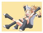  1girl armpits bad_id bad_pixiv_id blonde_hair brother_and_sister kagamine_len kagamine_rin masuneko siblings twins vocaloid 