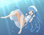  barefoot blue_eyes blue_hair dress hat ikamusume long_hair shiden_(john_shiden) shinryaku!_ikamusume solo tentacle_hair underwater 