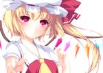  ascot blonde_hair face flandre_scarlet hat hat_ribbon kabata_(mechisan) no_nose outstretched_arm red_eyes ribbon short_hair short_sleeves side_ponytail simple_background smile solo touhou upper_body v white_background wings 