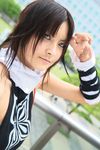  backless bleach cosplay highres photo ponytail shihouin_yoruichi tooru tooru_(cosplayer) 