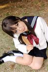  cosplay final_approach footwear glasses kipi-san leaf leaves masuda_shizuka photo sailor sailor_uniform school_uniform serafuku socks twintails 