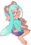  1girl animal_ear_hairband animal_ears aqua_shirt ass barefoot bear_ears black_shorts brown_hairband butt_crack commentary_request fake_animal_ears fake_tail fangs feet full_body hairband highres holding holding_stuffed_toy inkling inkling_girl inkling_player_character long_hair looking_at_viewer looking_back minamidena open_mouth pink_eyes pointy_ears shirt shorts simple_background sitting smile soles solo splatoon_(series) splatoon_3 stuffed_animal stuffed_toy tail teddy_bear tentacle_hair toes wariza white_background 