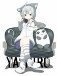  ahoge bad_id bad_pixiv_id blue_eyes crossed_legs grey_hair headphones hood hoodie original pun2 sitting socks solo striped striped_legwear tail yashiro_(lockheart) 